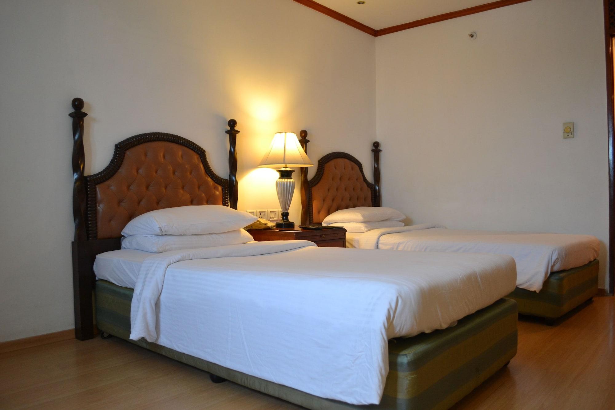 Taj Banjara Hotel Хидерабад Екстериор снимка A room at the hotel