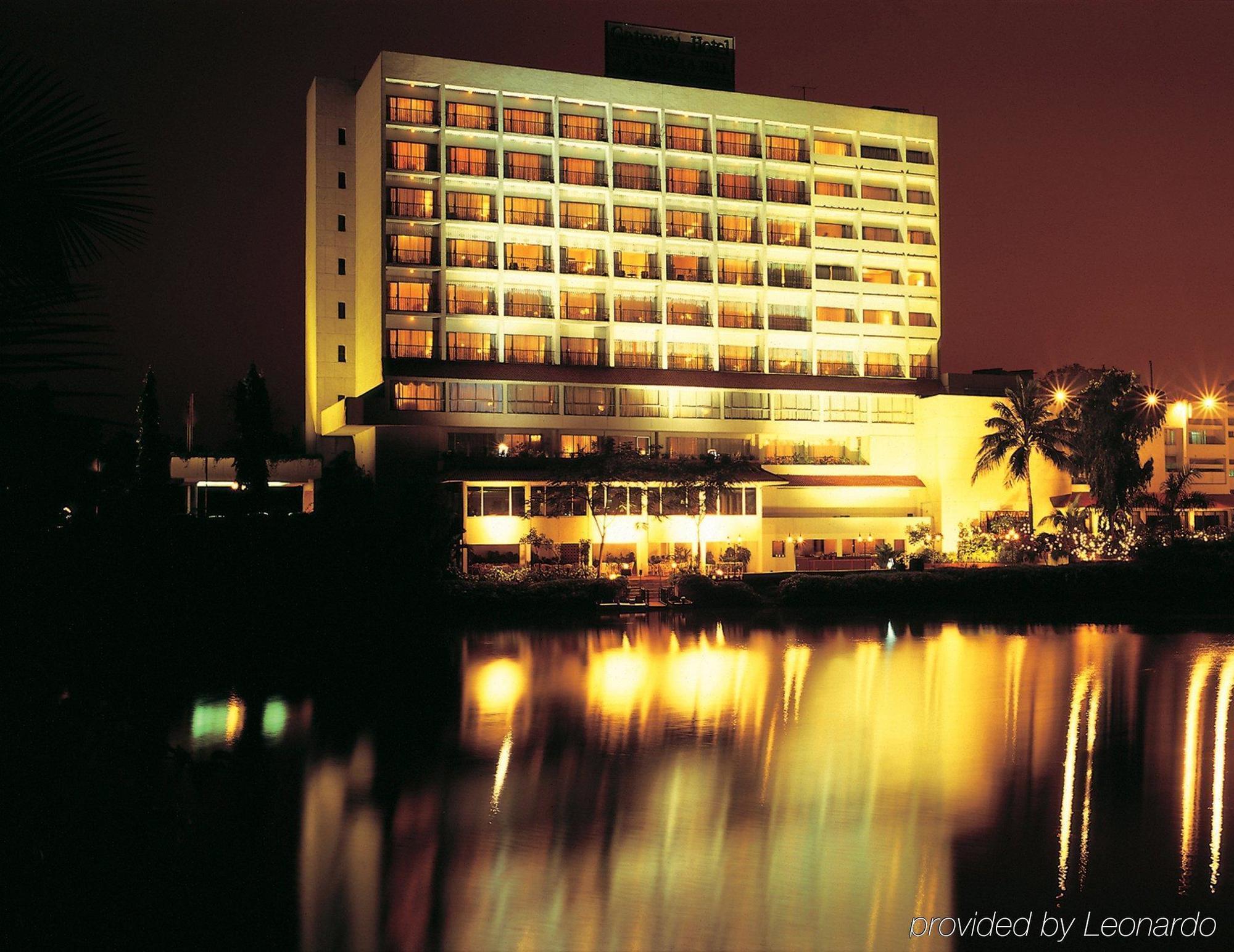 Taj Banjara Hotel Хидерабад Екстериор снимка The Royal